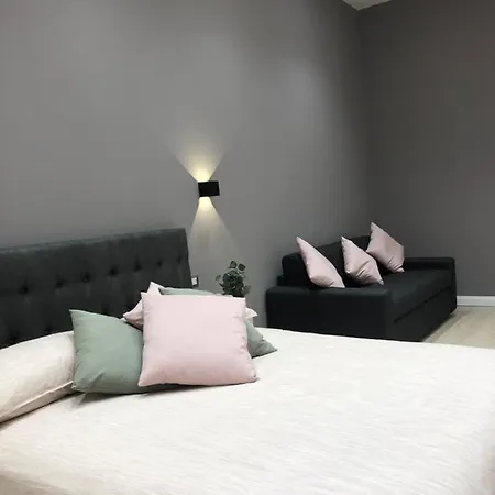 בית נופש Nsh Apparthotel, Centro 4*