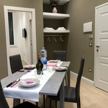Nsh Apparthotel, Centro בית נופש 4*