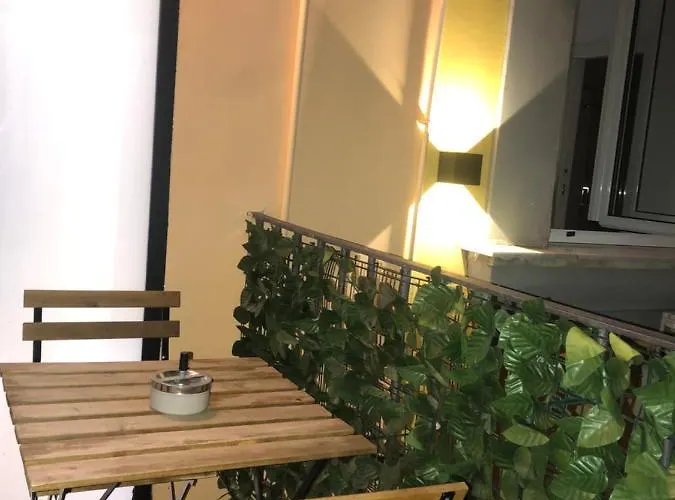 Nsh Apparthotel, Centro