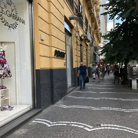 Nsh Apparthotel, Centro Nyaraló 4*