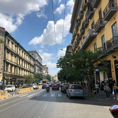 Nsh Apparthotel, Centro