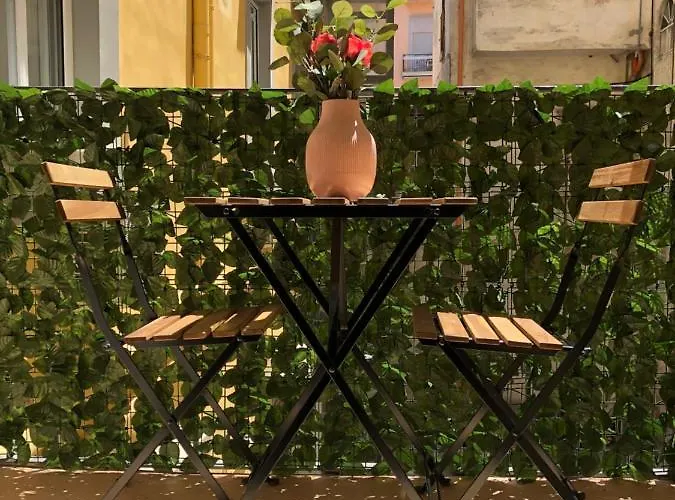 Nsh Apparthotel, Centro