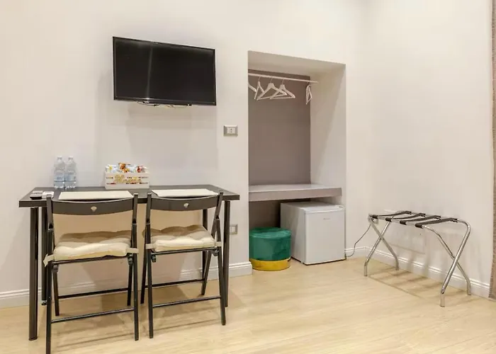 Nsh Apparthotel, Centro 4* Napoli